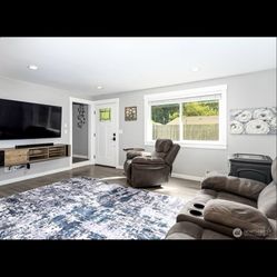 Couch Set ( Electric Recliner & Usb Chargers)