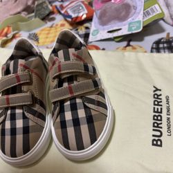 Burberry Baby Shoes Size 21