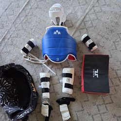 TAEKWONDO  GEAR