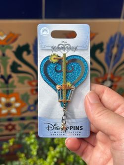 Kingdom Hearts Wishing Star Pinocchio Keyblade