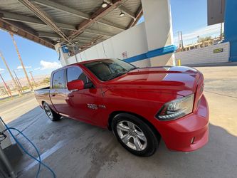 Ram 1500 Hemi Crew Cab Pickup Truck