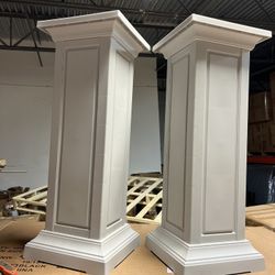 Tall Outdoor Planter, Large Outdoor Planter for Porch, Garden, and Balcony, Weight-Bearing Top, Resin Porch Planters Suitable for All Weather Conditio