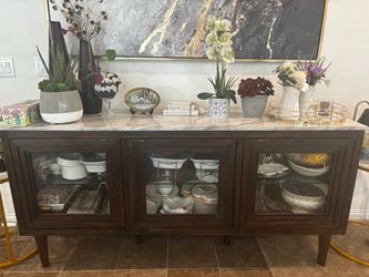 Sideboard / Buffet Cabinet — Excellent Condition**