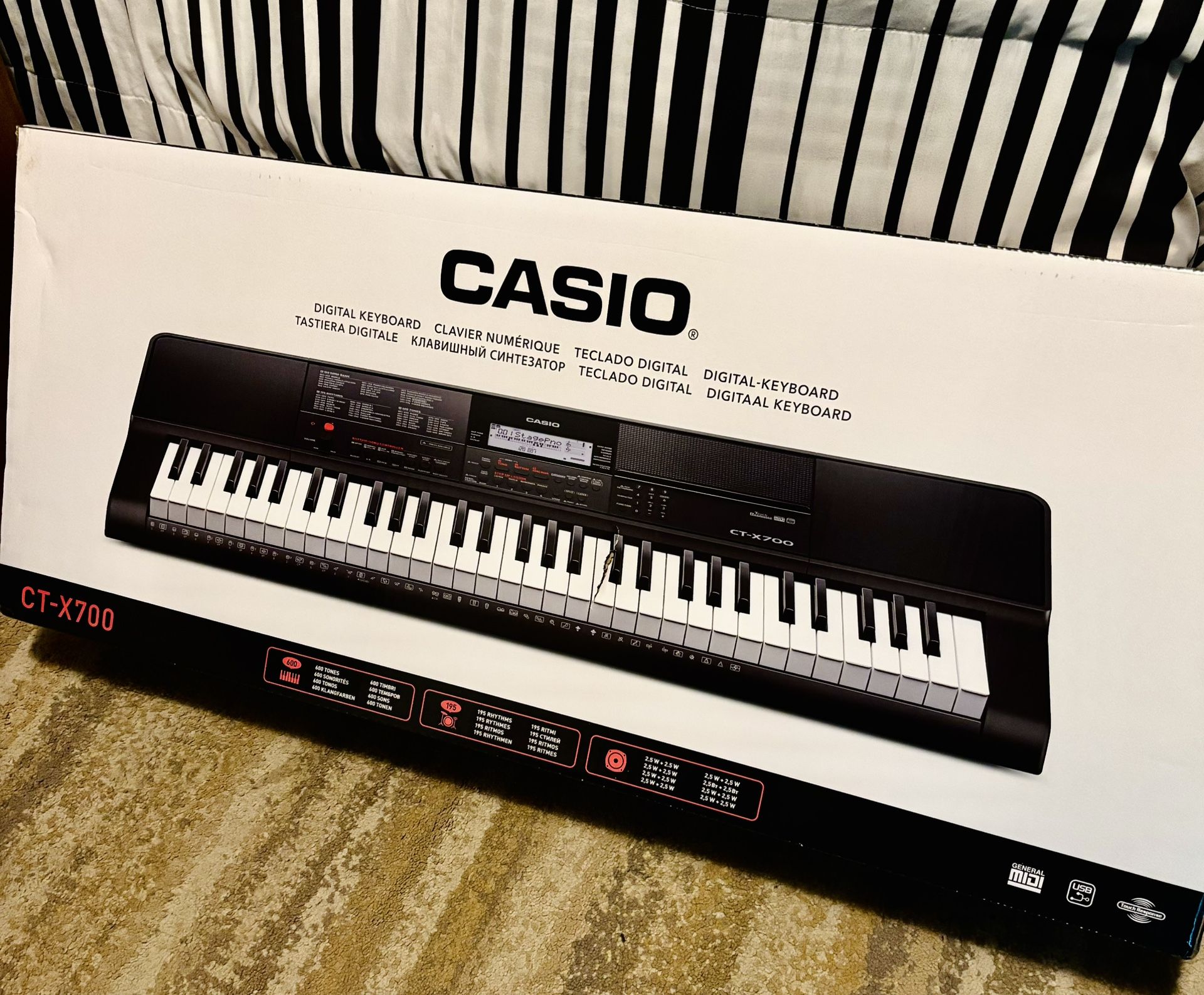 Casio CT-X700 61-Key Portable Keyboard – Advanced Sound, Portable Design, and Built-In Lessons