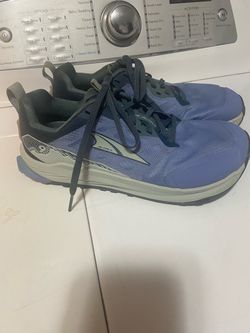 Altra Lone Peak 9 Trail Running Shoes