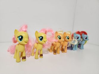 My Little Pony Mane, Applejack, Fluttershy Figure.