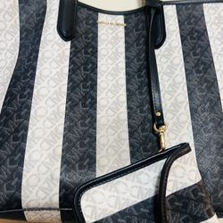 Eliza Logo Large East West Reversible Tote