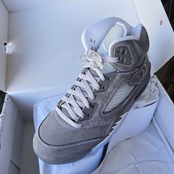 AJ5 Wolf Greys