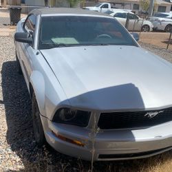 2005 Ford Mustang