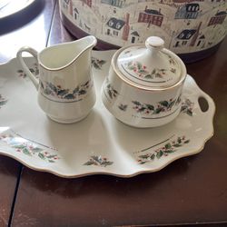 Holly patterned Retired 1980s Royal Limited Holly Holiday made in Japan sugar/creamer Plate set