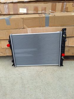 Chevy  Camaro  1993/2002 radiator