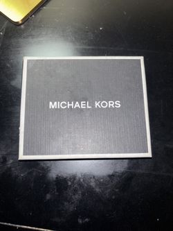 Michael Kors Men’s Slim Wallet