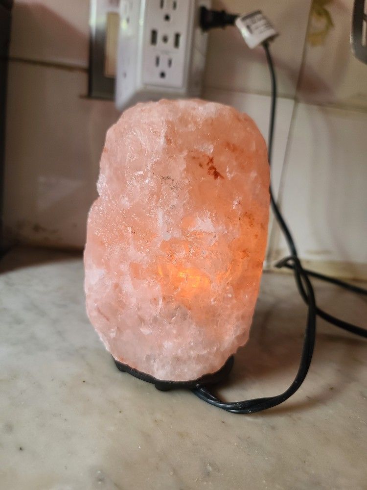 Himalayan Rock Salt Natural Crystal Lamp