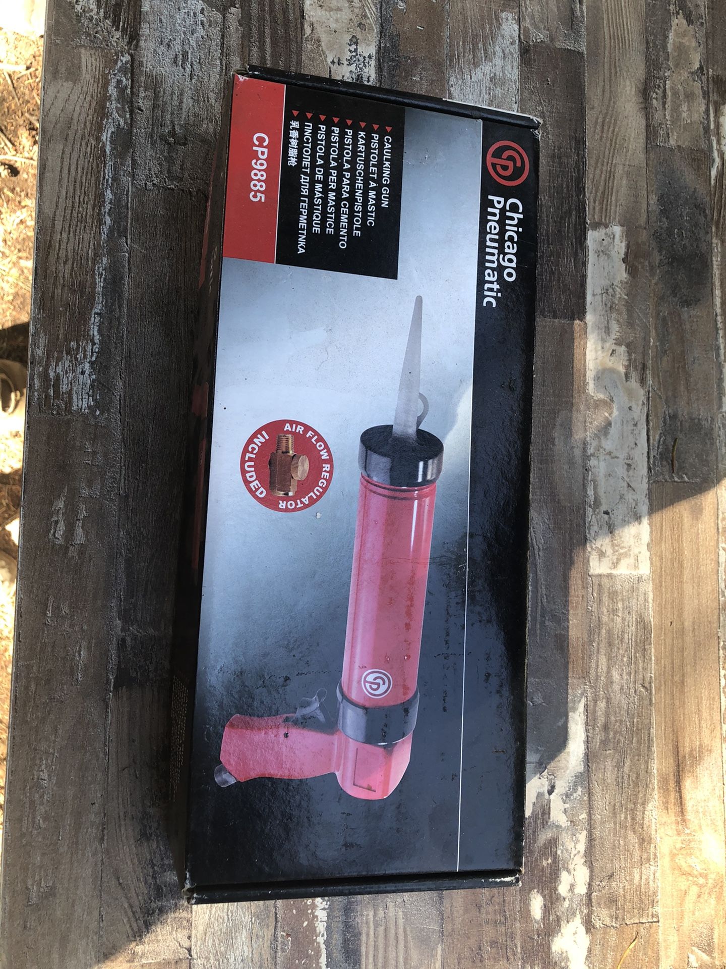 Chicago Pneumatic Caulking Gun