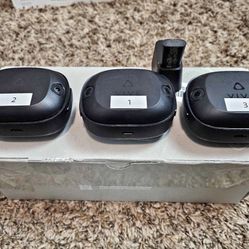 3x Vive Ultimate Trackers