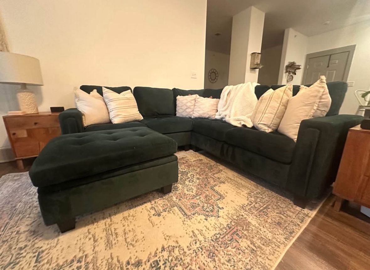 Belfin Green Velvet Couch/sectional