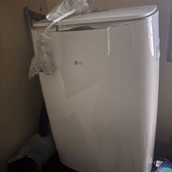LG Portable Smart AC 12,000 BTU 