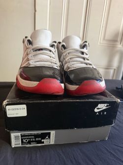 Air Jordan 11 XI retro low 10.5 mens