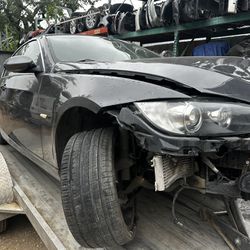 PARTING OUT PARTS ONLY 2009 BMW 335i CONVERTIBLE 