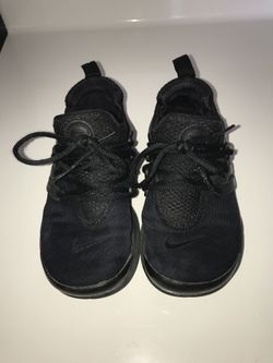 ***Kids Nike Prestos size 12C $20obo***