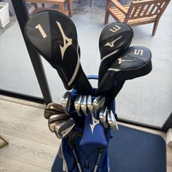 Mizuno Golf Clubs Set