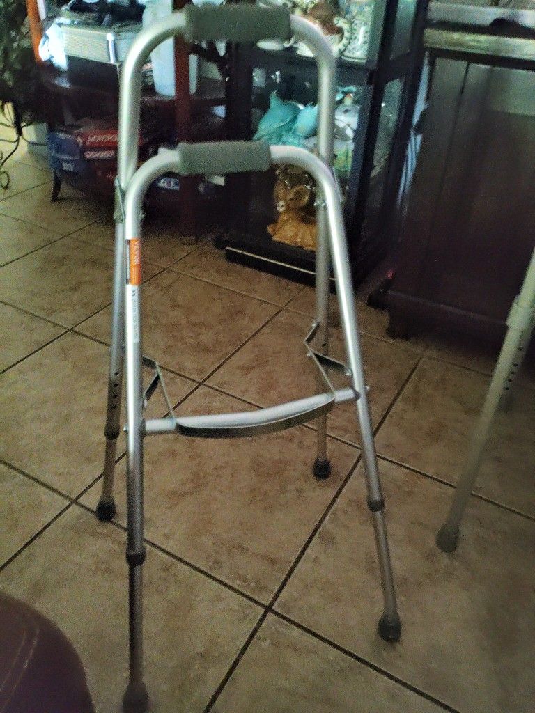 One Sided Walker ( Hemi )