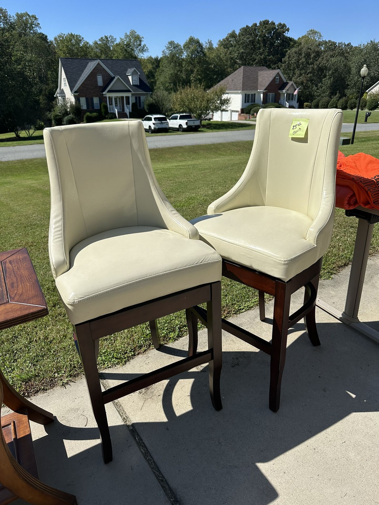 Swivel Bar Stools/ Chairs