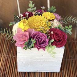 Soft Wood Flower Centerpieces