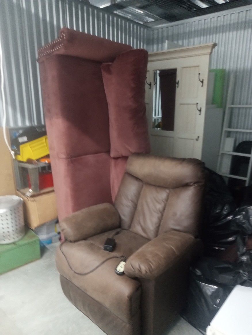 Hot Pink Couch /Motorized Recliner