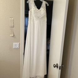 Wedding Dress Never Worn 
