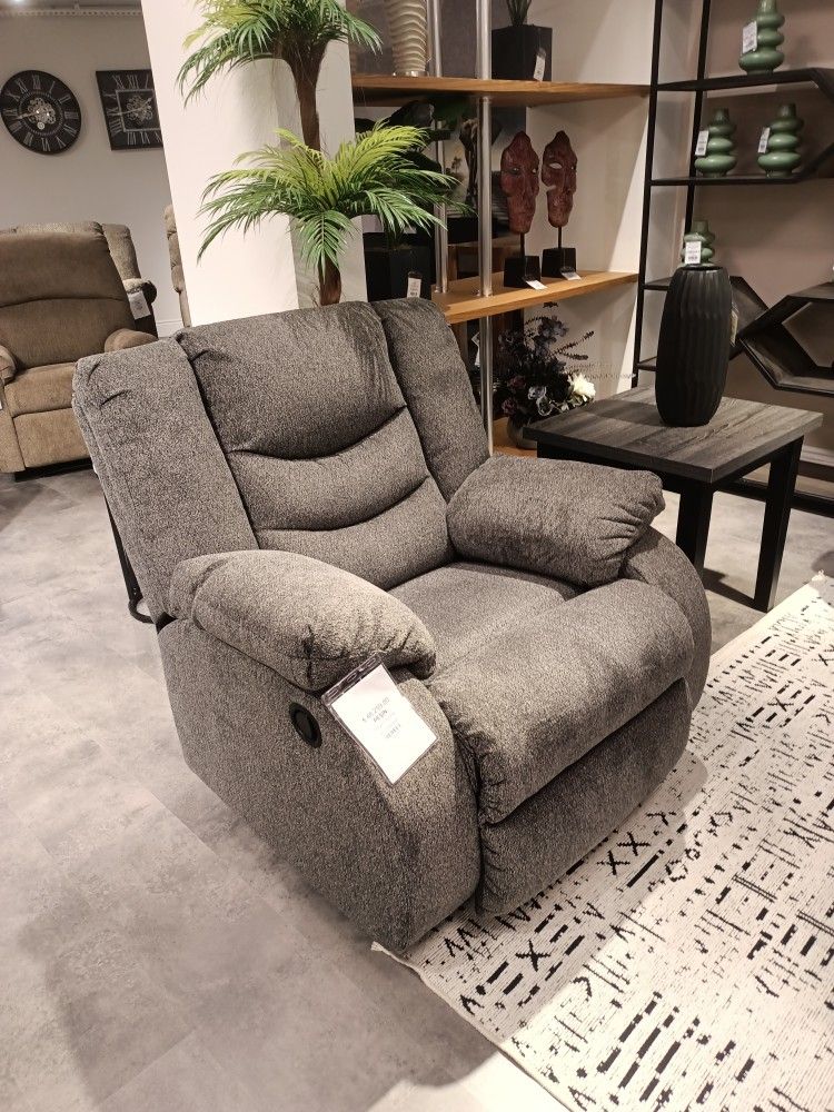 Tulen Gray Recliner$10 Down Payment And Financing Available