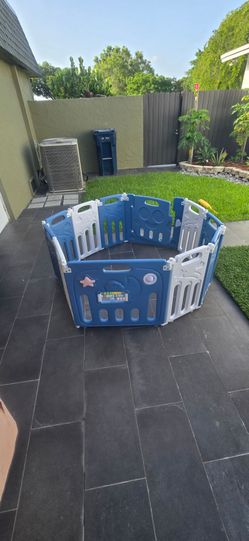 Playpen