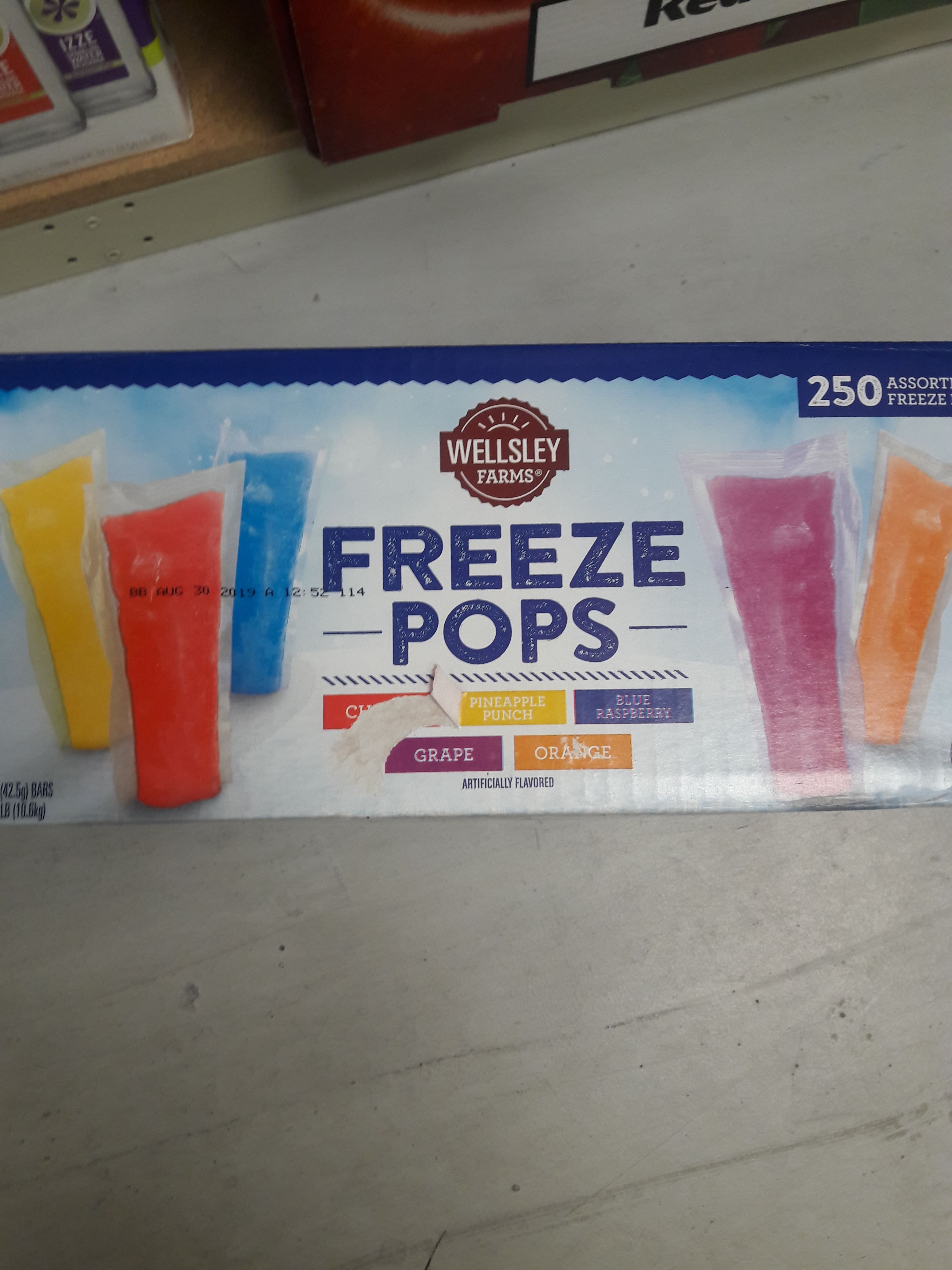 WELLSLEY FARMS FREEZE POPS 250 ASSORTED