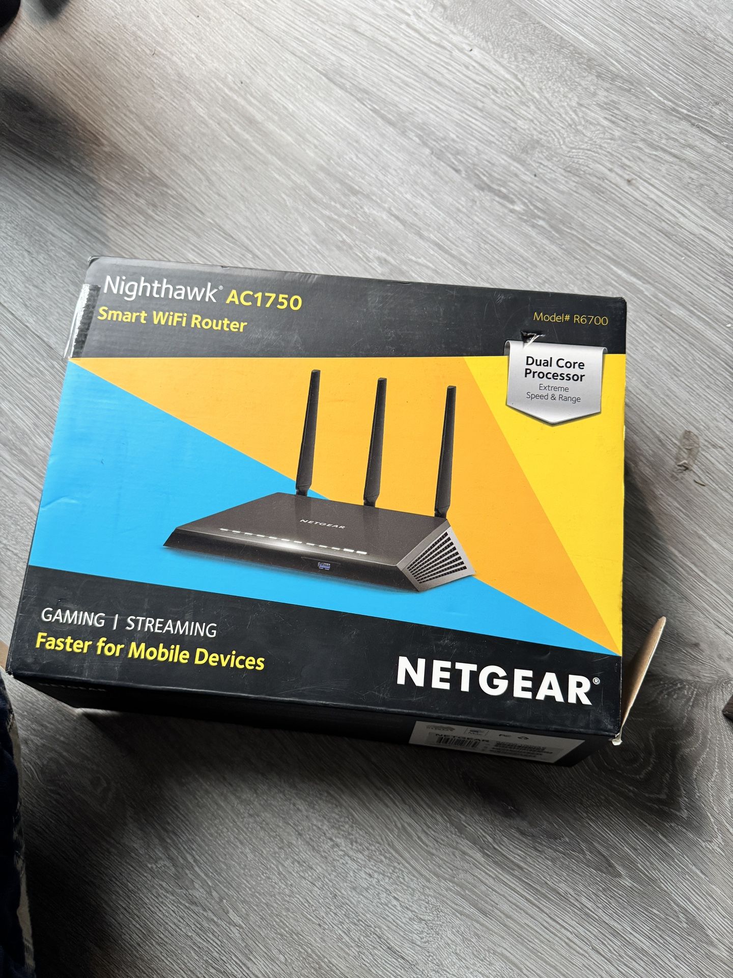 Netgear Nighthawk AC1750 Wi-Fi Router - Excellent Condition
