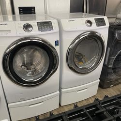 set washer and dryer gas use like new perfect working 