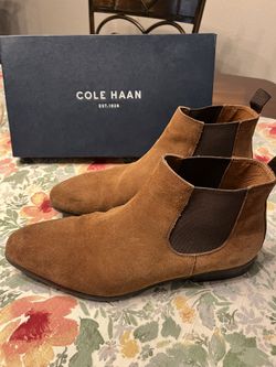 Man’s Dress Shoes 9 1/2 