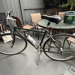 Trek 720 Hybrid Bike - 20” Frame, 21 Gear 3x7