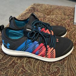 Under Armour Women’s Athletic Shoes Hardly Worn Size 7