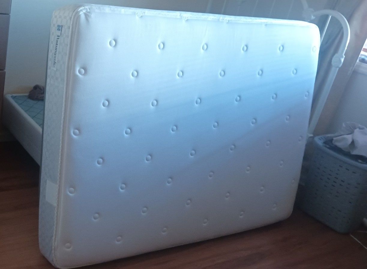 Full Size Mattress