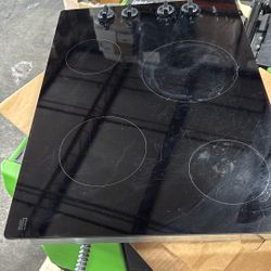 Whirlpool pool 4 Burner Electric Stovetop 