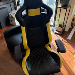 Corsair T1 RACE Gaming Chair — Black/Yellow