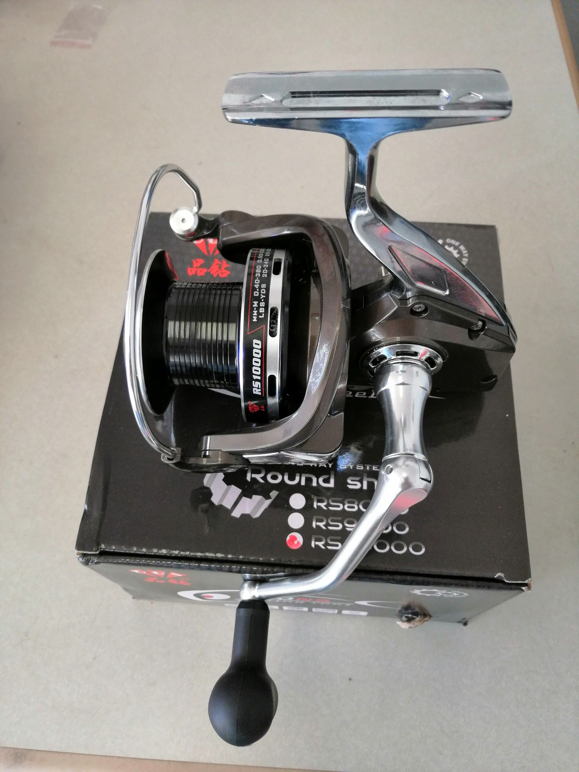 New fishing reel size 10000