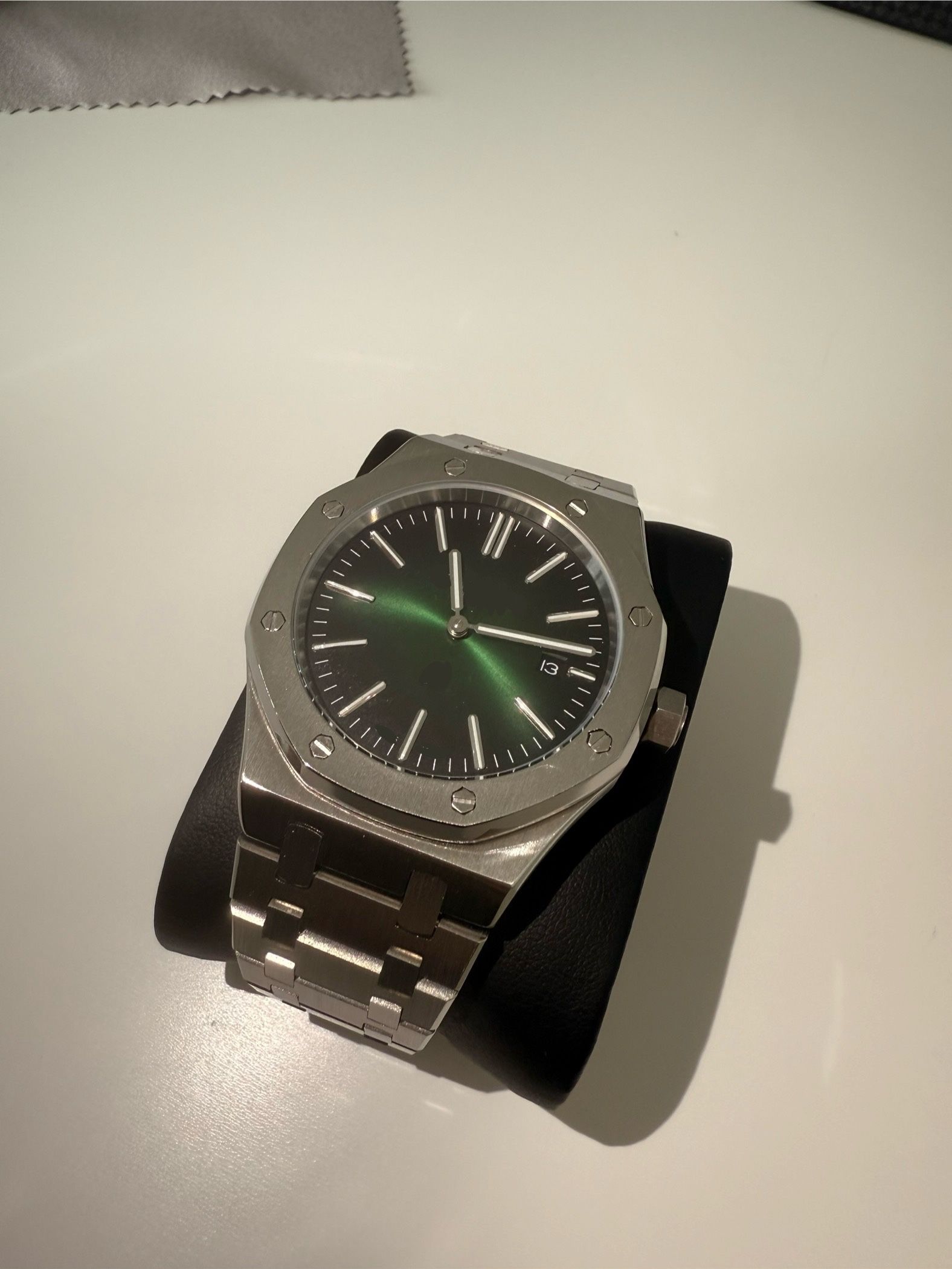 Men Watch Dark Green And Silver - Luxury Watch