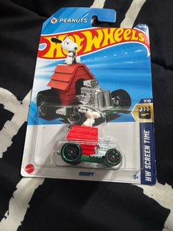 Hot Wheels Snoopy