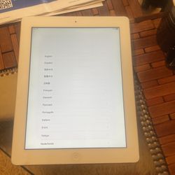Apple iPad 4th Generation A1458 9.7" 16GB Wi-Fi 