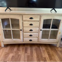 Farmhouse Console TV Unit