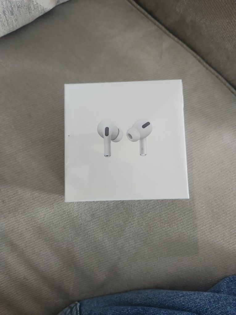 Apple AirPods Pro Wireless Earbuds with Active Noise Cancellation