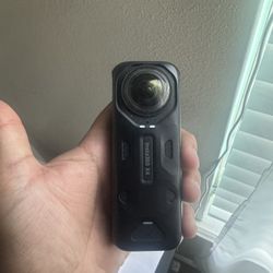 Insta 360 X4 With Motorcycle Mounts And 256 Gb Sd Card