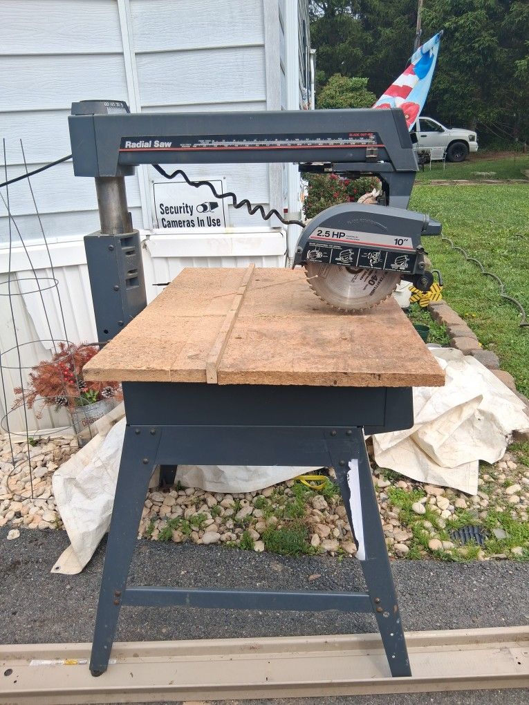 Vintage craftsmen 10" radial arm saw With Stand