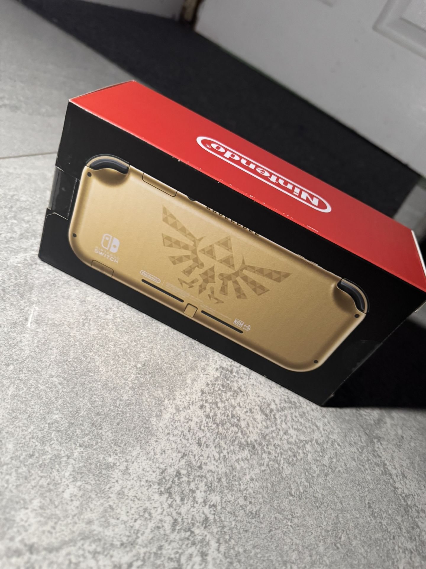 Nintendo Switch Hyrule Edition SEALED